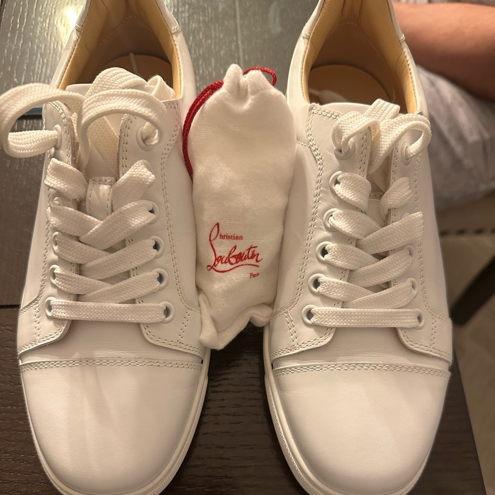 Christian Louboutin Vieria Lace-up sneaker